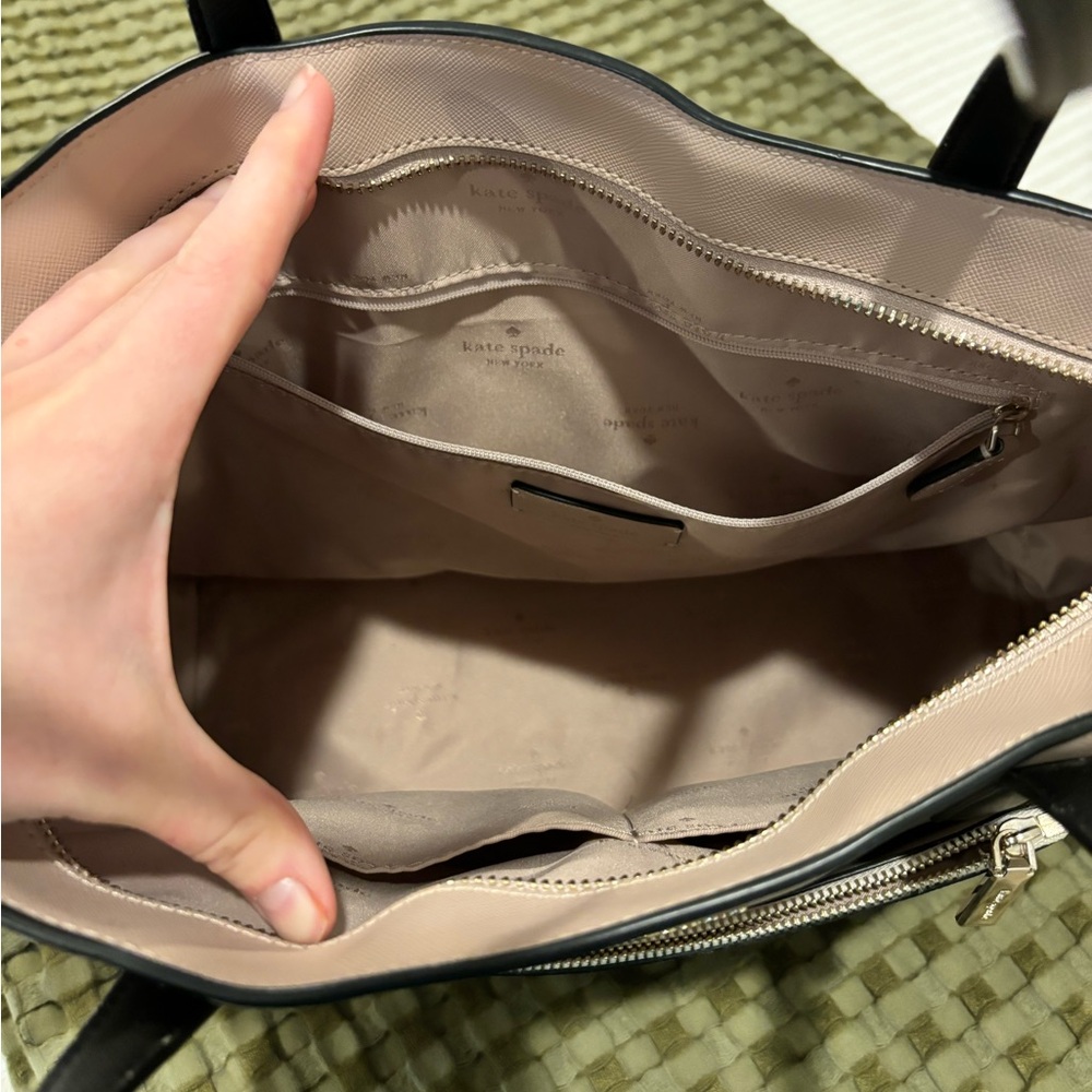 Kate Spade Staci Large Tan and Black Tote - Picture 6 of 7